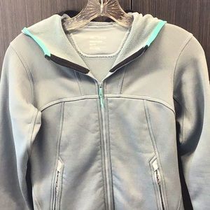 ARC’TERYX XS all season jacket